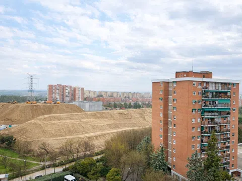 Flat in calle de Seseña - Photo 6