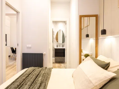 Flat in calle Escorial - Photo 11
