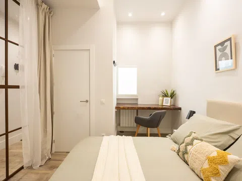 Flat in calle Escorial - Photo 17