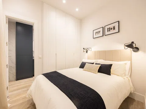 Flat in calle Escorial - Photo 19