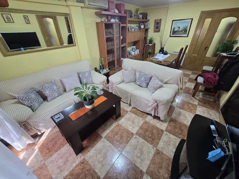 Flat in calle Adora - Photo 9