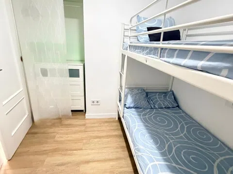 Flat in calle de Embajadores - Photo 11