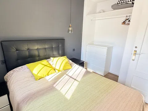Flat in calle de Embajadores - Photo 8