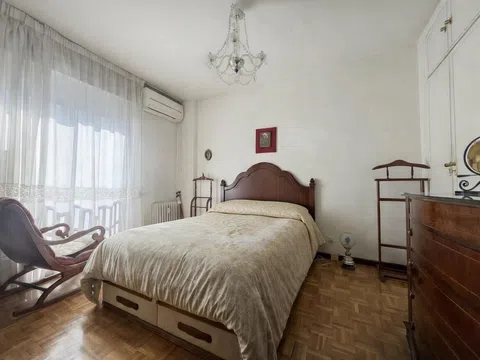 Flat in avenida de Ramón y Cajal - Photo 8