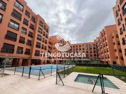 Flat in calle de Belfast - Photo 17
