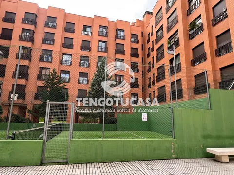 Flat in calle de Belfast - Photo 19