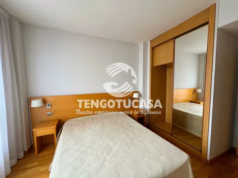 Flat in calle de Belfast - Photo 9