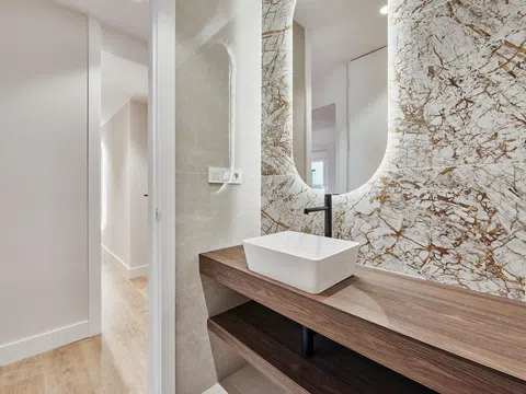 Flat in calle del Marqués del Riscal - Photo 20