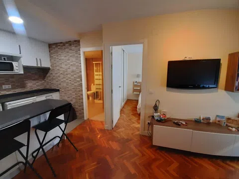 Flat in calle de Vinaroz - Photo 16