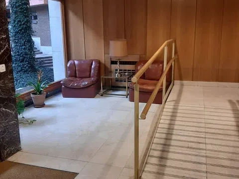 Flat in calle de Vinaroz - Photo 8
