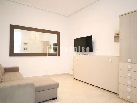 Flat in calle de Monteleón - Photo 1