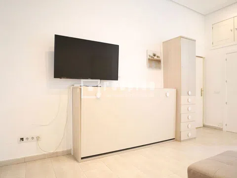 Flat in calle de Monteleón - Photo 5