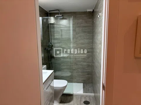 Flat in calle de Monteleón - Photo 10