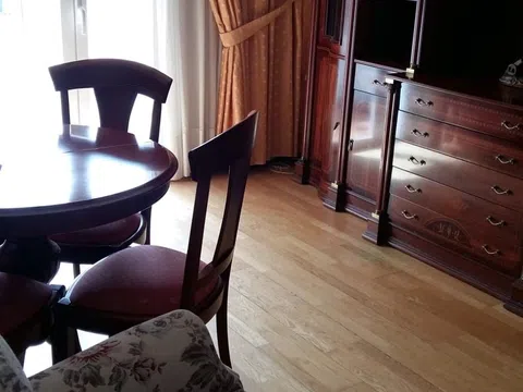 Flat - Photo 2