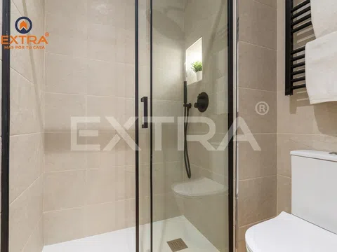 Flat in calle de Nieremberg - Photo 17