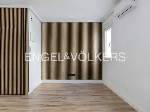 Flat in calle de Bravo Murillo - Photo 3