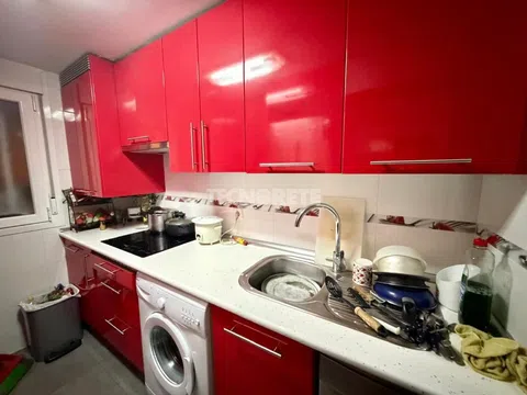 Flat in calle de Azcoitia - Photo 15