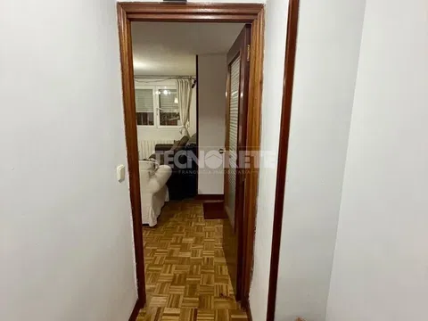 Flat in calle de Azcoitia - Photo 10