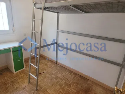 Terraced house in calle de Francisco Luján - Photo 17