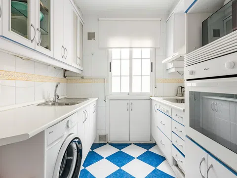 Flat in calle de San Emilio - Photo 14