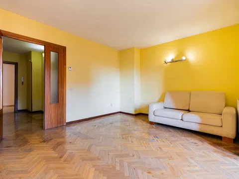 Flat in CL Santiago De Compostela - Photo 1
