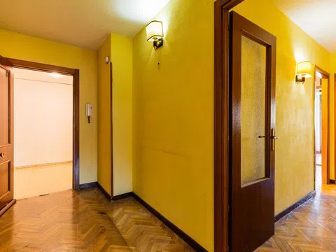 Flat in CL Santiago De Compostela - Photo 9