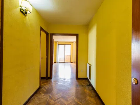 Flat in CL Santiago De Compostela - Photo 10