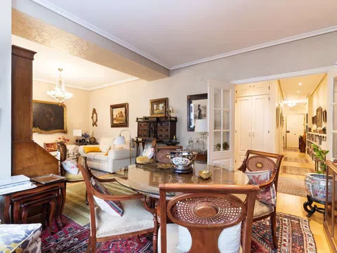 Flat in calle del Conde de Peñalver - Photo 9