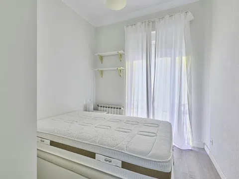 Flat in calle de Azcona, 24 - Photo 6