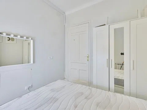 Flat in calle de Azcona, 24 - Photo 8