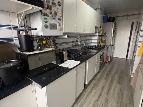 Flat in plaza de Anocibar - Photo 19