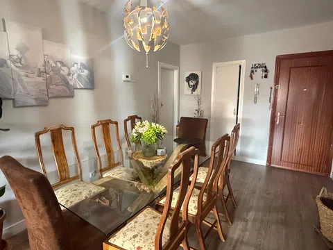 Flat in plaza de Anocibar - Photo 4