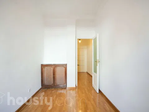 Flat in calle de Joaquín María López - Photo 16