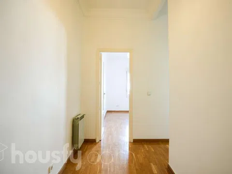 Flat in calle de Joaquín María López - Photo 19