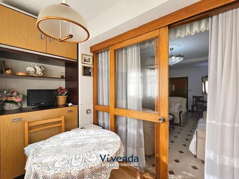 Flat in calle de Nuñomoral - Photo 6