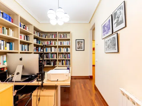Flat in calle de la Ruda - Photo 11