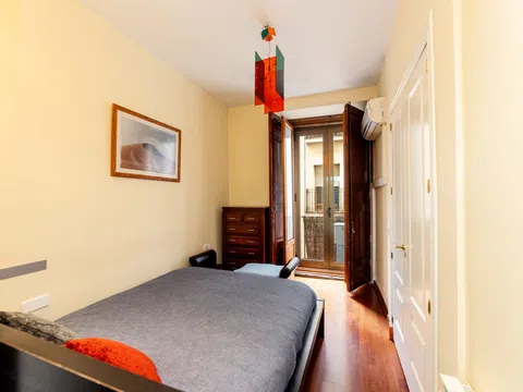 Flat in calle de la Ruda - Photo 16