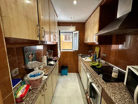 Flat in calle Zalamea, 1 - Photo 2
