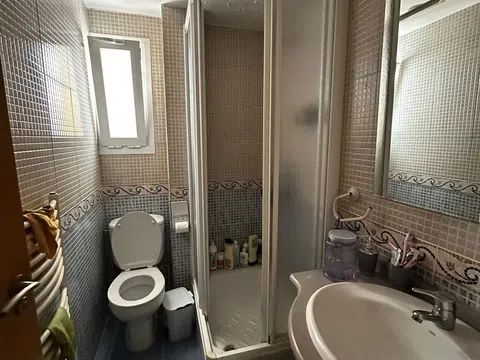 Flat in calle Zalamea, 1 - Photo 3