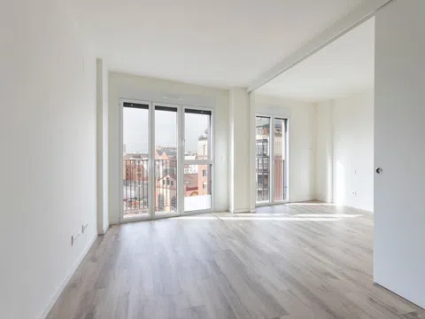 Flat in ronda de Segovia - Photo 2