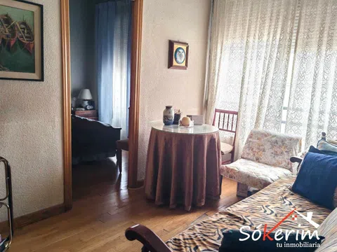 Flat in calle de Francisco Silvela - Photo 7
