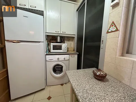 Flat in calle de Camarena - Photo 12