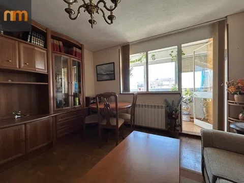 Flat in calle de Camarena - Photo 5