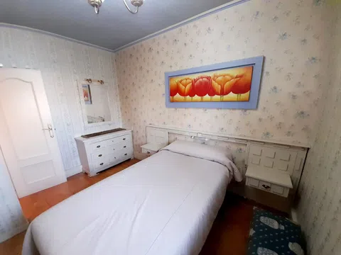 Flat in calle de José Arcones Gil - Photo 12