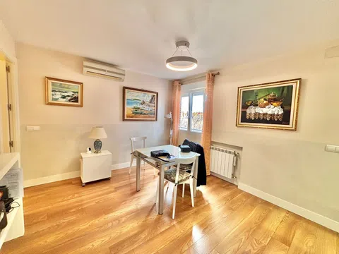 Flat in calle de José Bergamín - Photo 18
