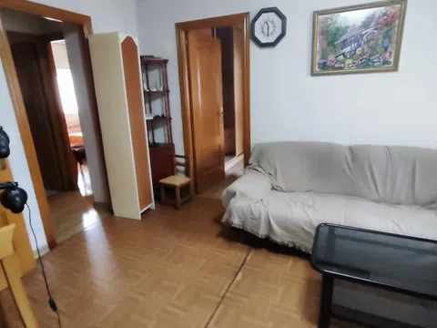 Flat - Photo 2