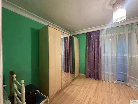 Flat in calle de Camarena - Photo 6