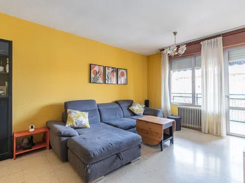Flat in calle de la Virgen de la Oliva - Photo 2
