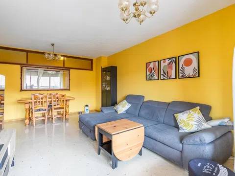 Flat in calle de la Virgen de la Oliva - Photo 4