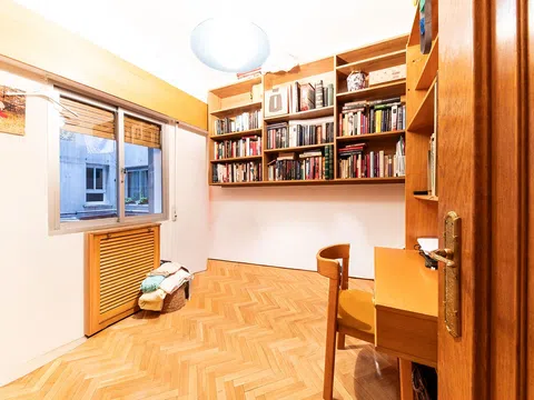 Flat in calle de Meléndez Valdés - Photo 17